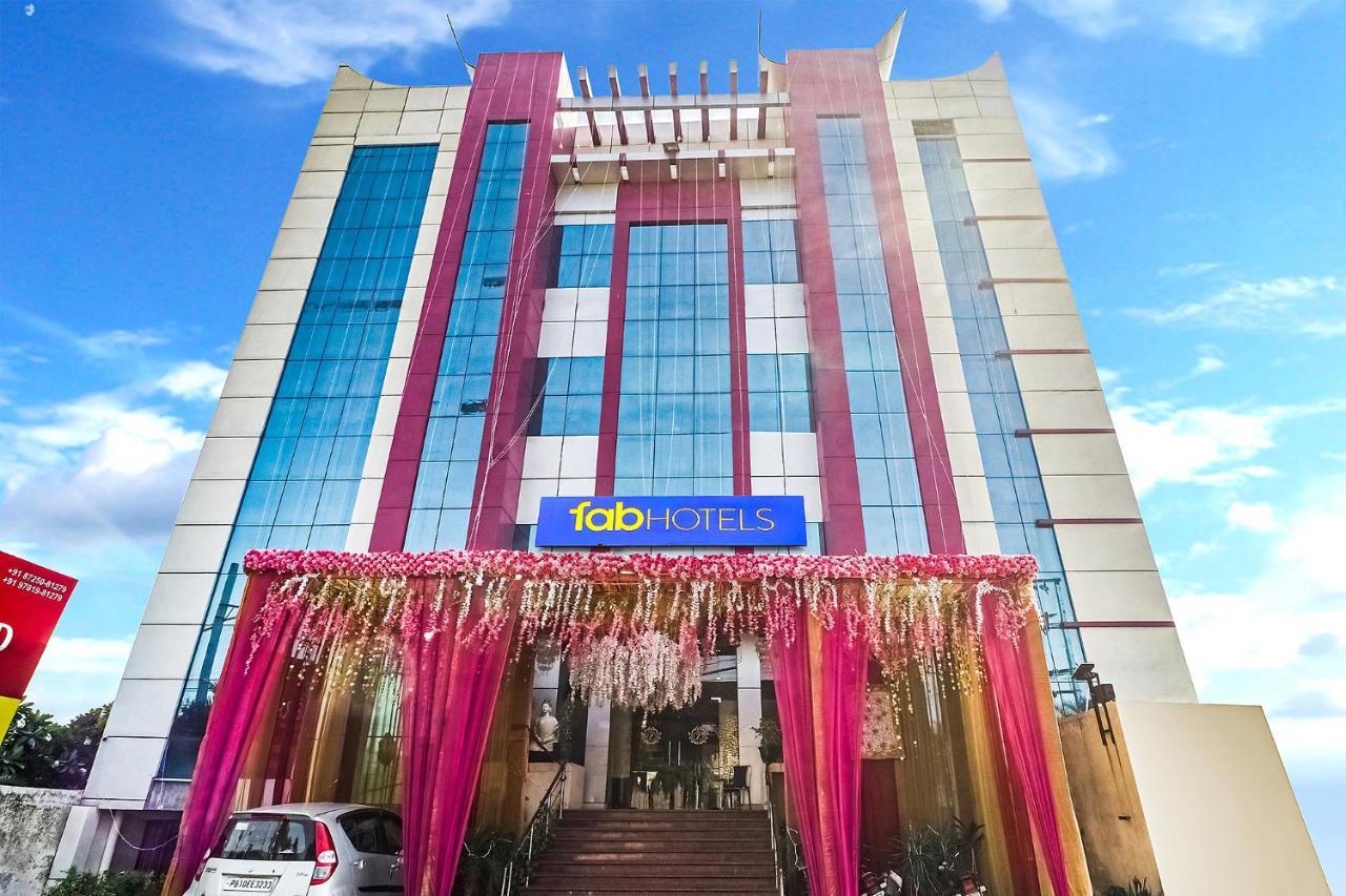 לודהיאנה Fabhotel Prime Z Grand מראה חיצוני תמונה